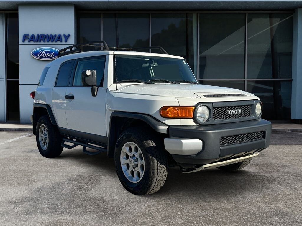Used 2011 Toyota FJ Cruiser Base Sport Utility