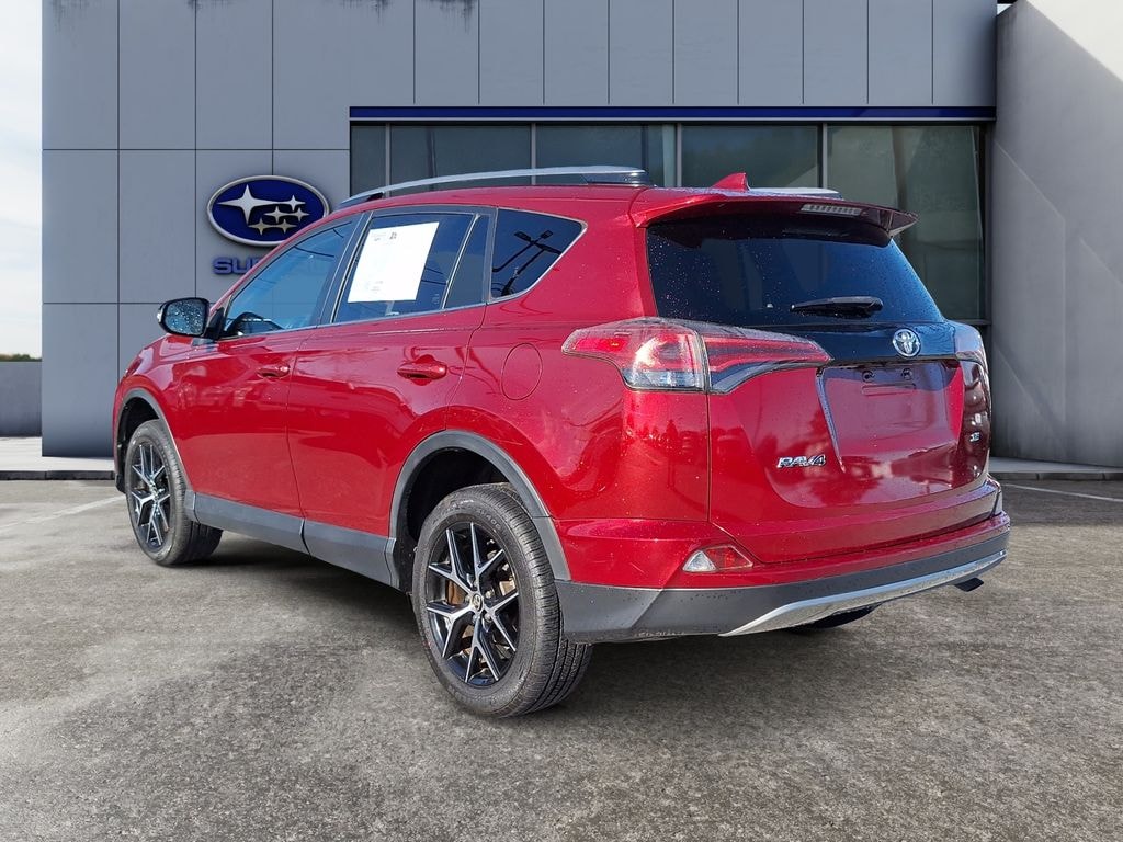 Used 2018 Toyota RAV4 SE SUV