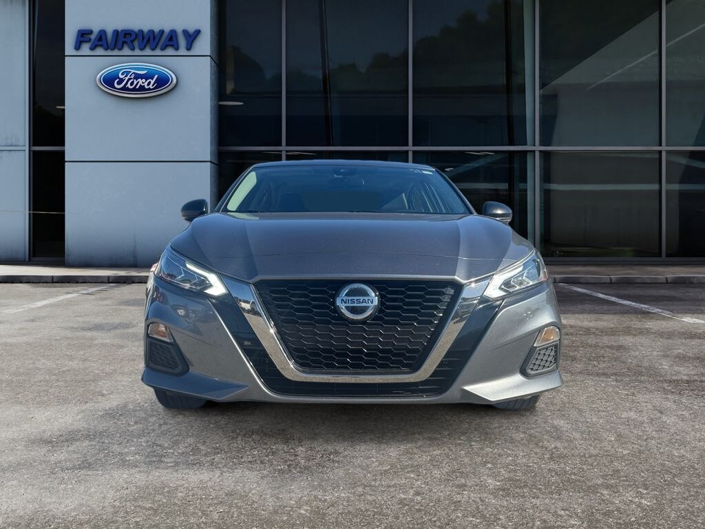 Used 2021 Nissan Altima 2.5 SR Sedan