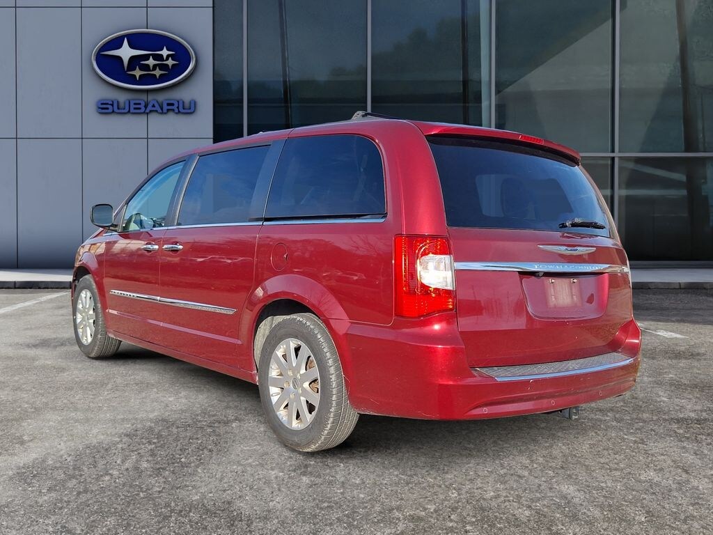Used 2016 Chrysler Town & Country Touring Passenger Van