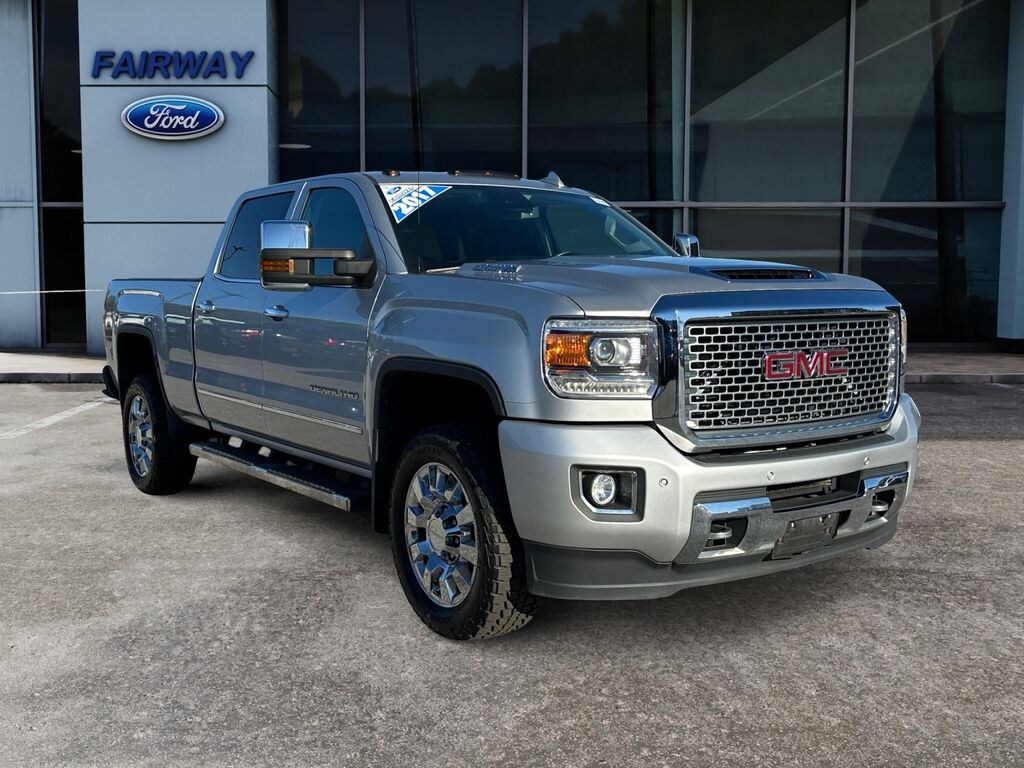 Used 2017 GMC Sierra Denali Crew Cab