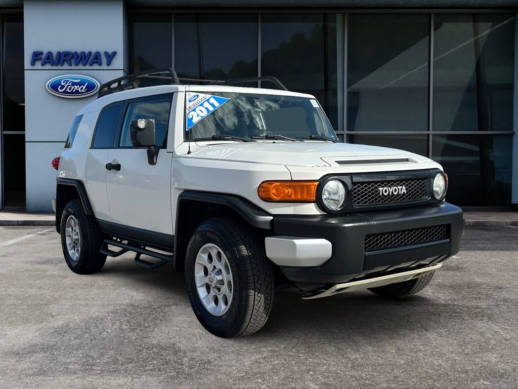 Used 2011 Toyota FJ Cruiser Base Sport Utility