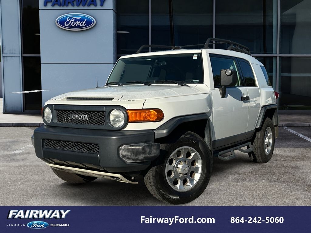 Used 2011 Toyota FJ Cruiser Base Sport Utility