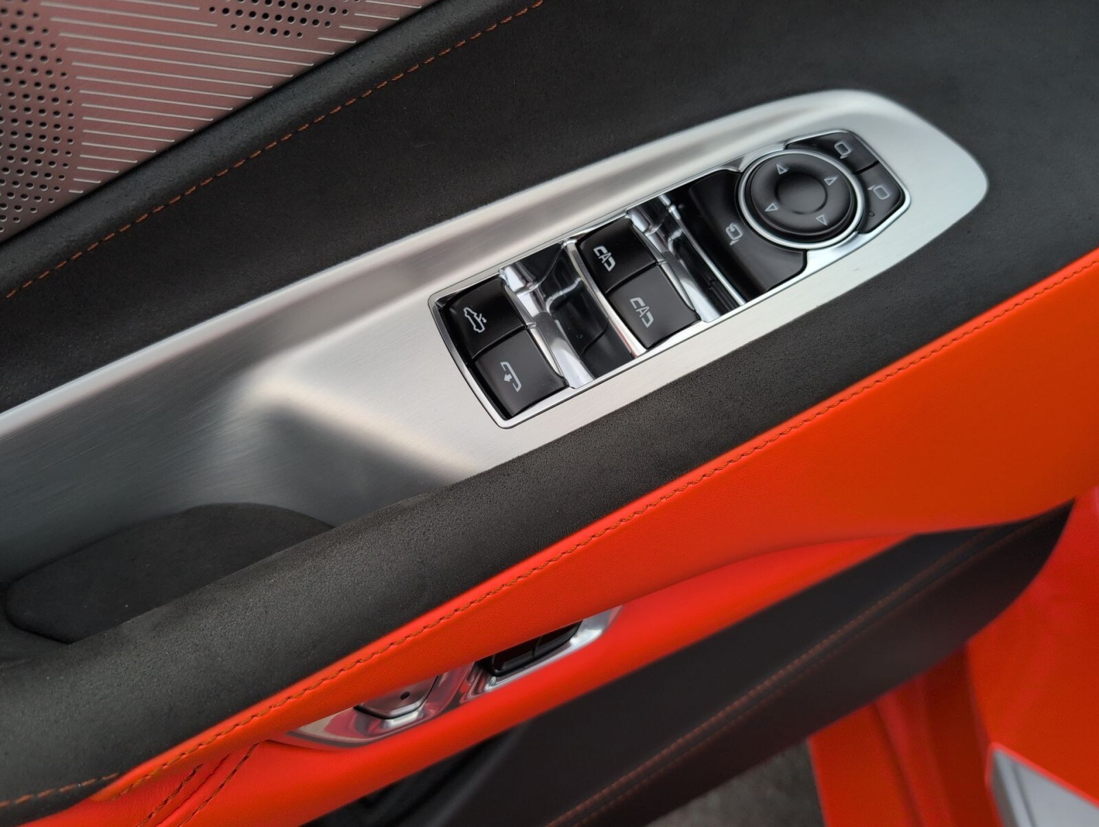 2025 Chevrolet Corvette 3LT - Photo 22