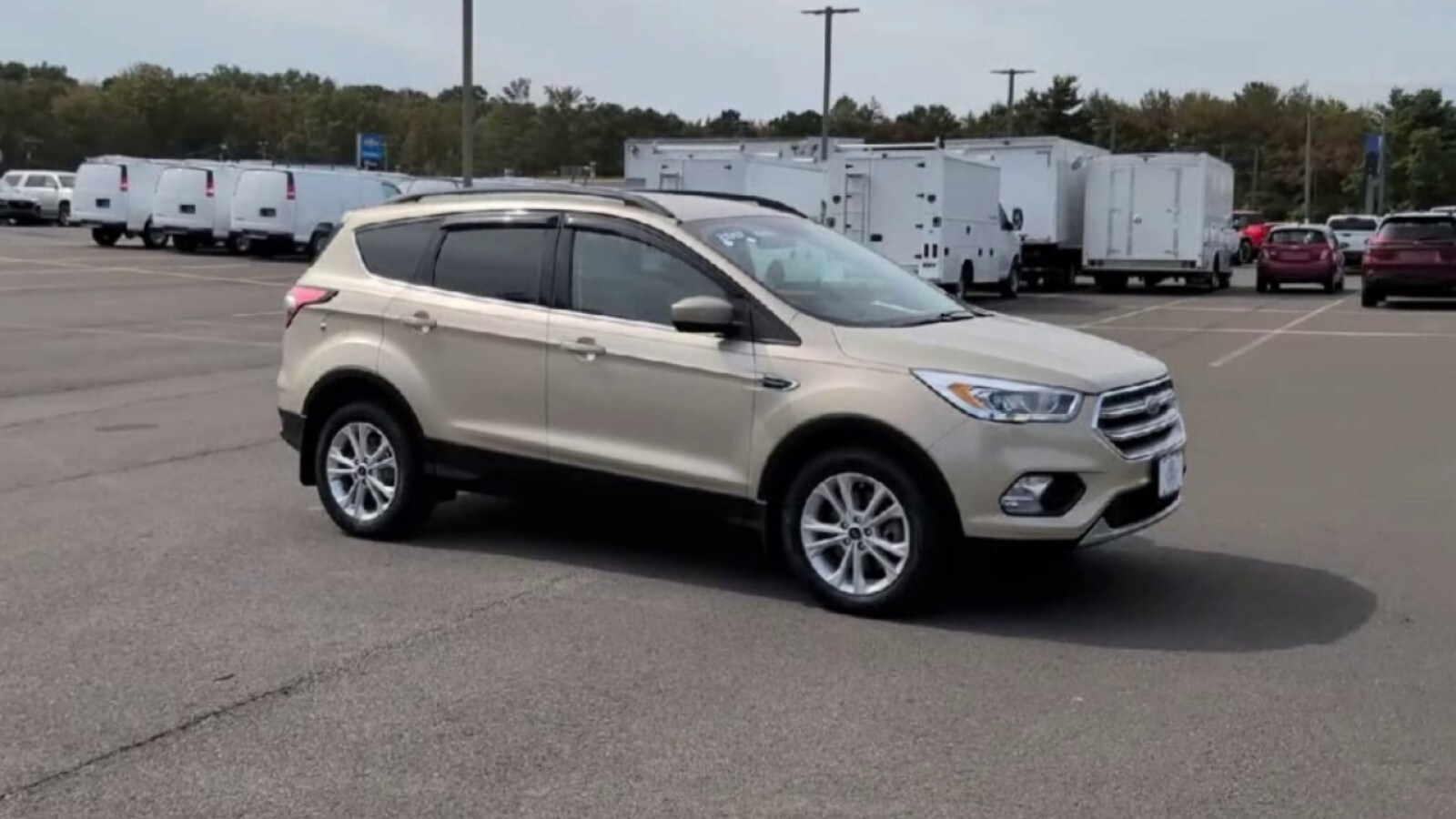 2017 Ford Escape SE photo 2