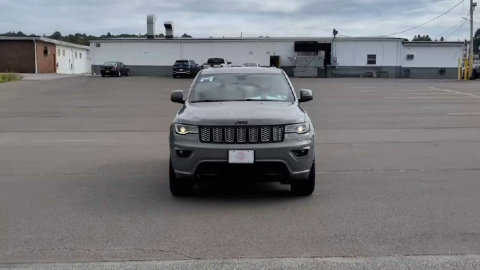 2022 Jeep Cherokee Laredo photo 3