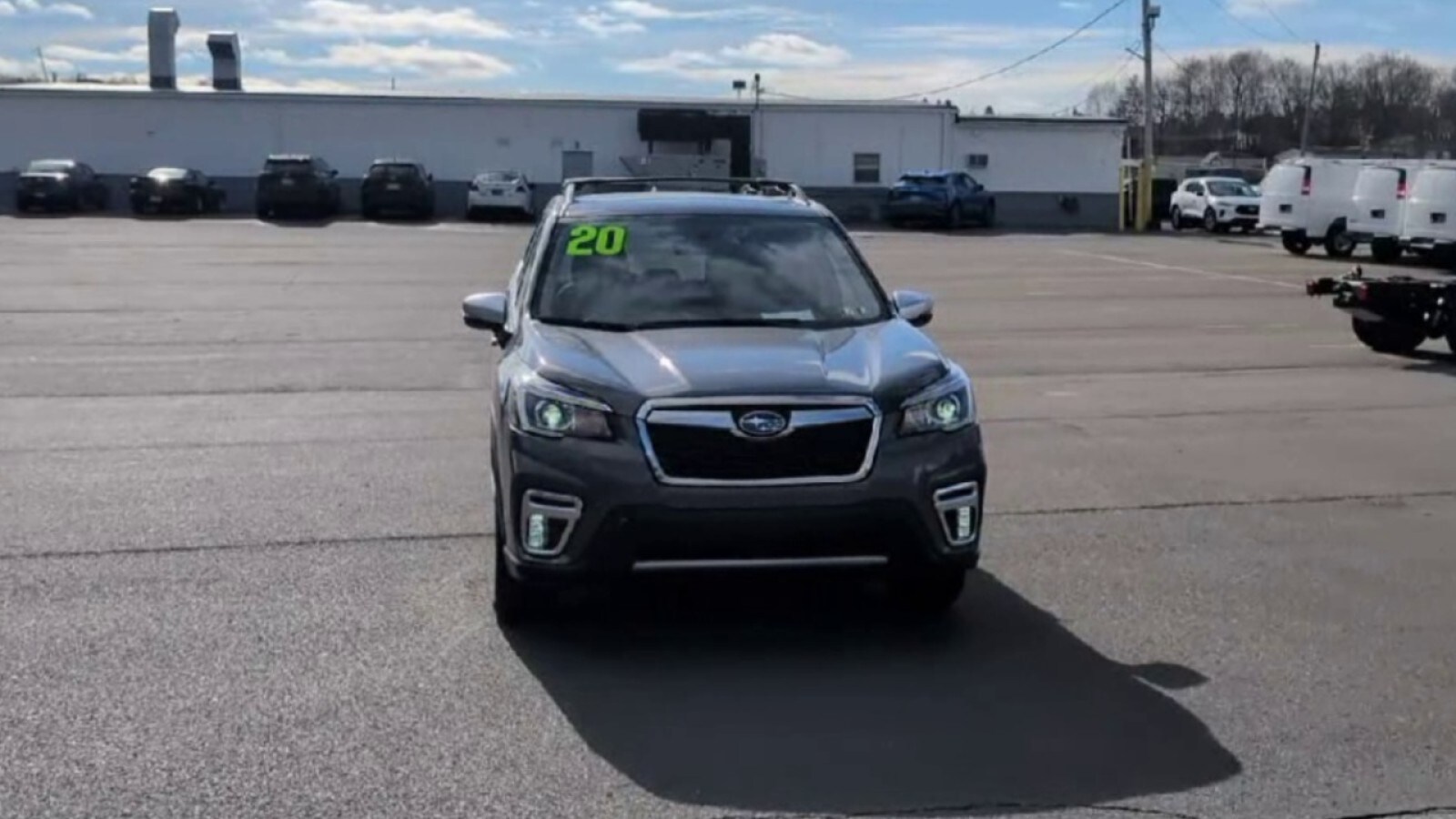 2020 Subaru Forester Touring photo 3