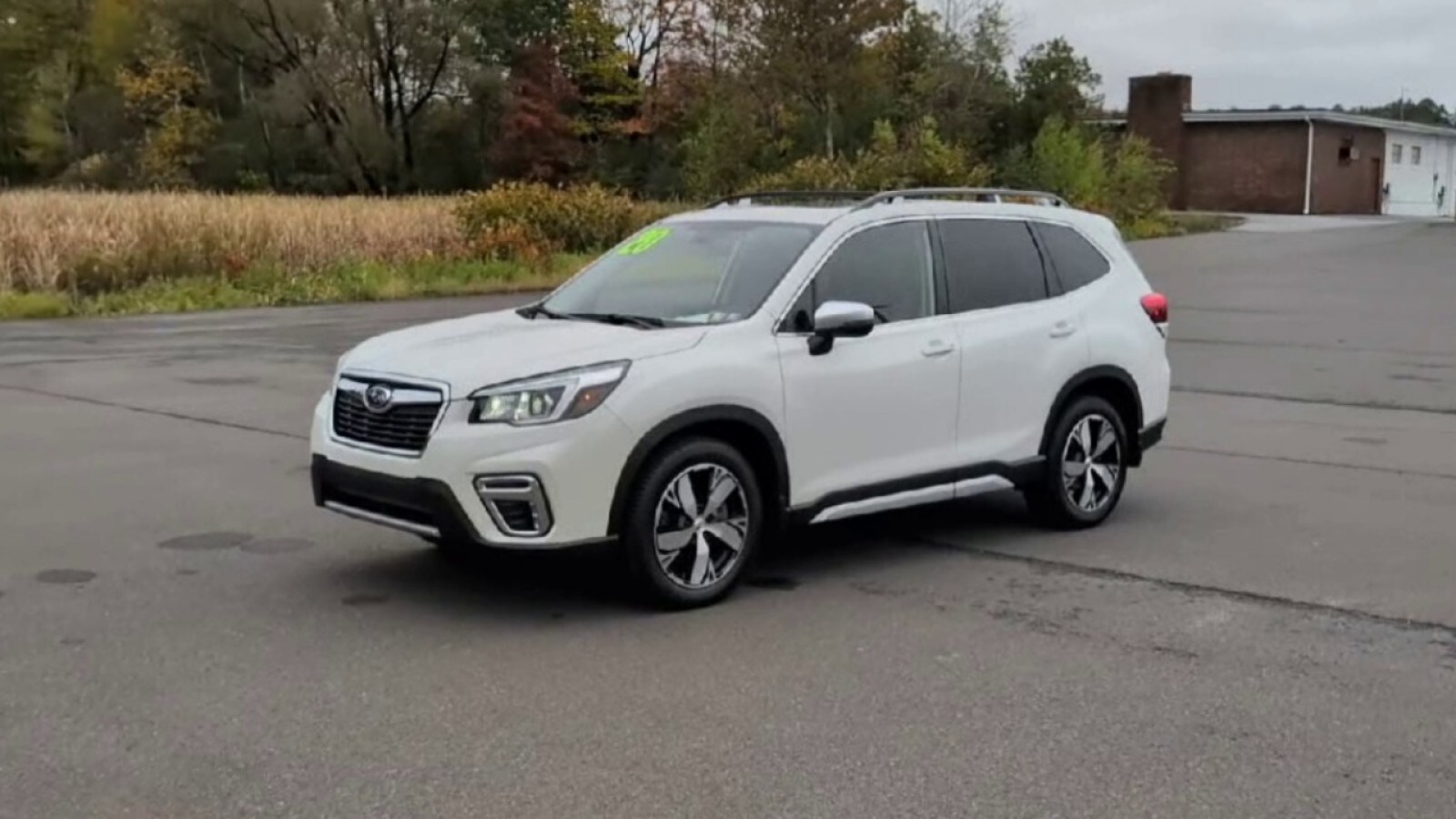 2020 Subaru Forester Touring photo 4