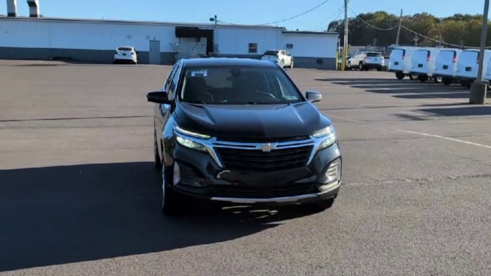 2022 Chevrolet Equinox LT photo 3
