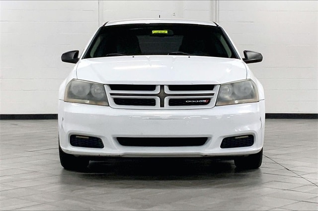 Used 2014 Dodge Avenger SE with VIN 1C3CDZAB5EN162372 for sale in Indianapolis, IN