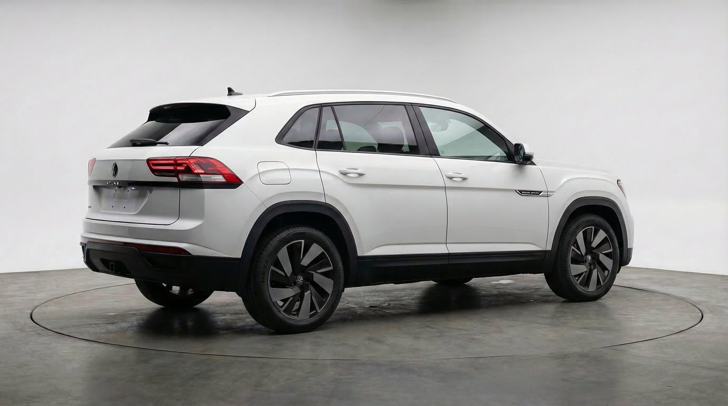 Thumbnail: 2026 Volkswagen Atlas - 9