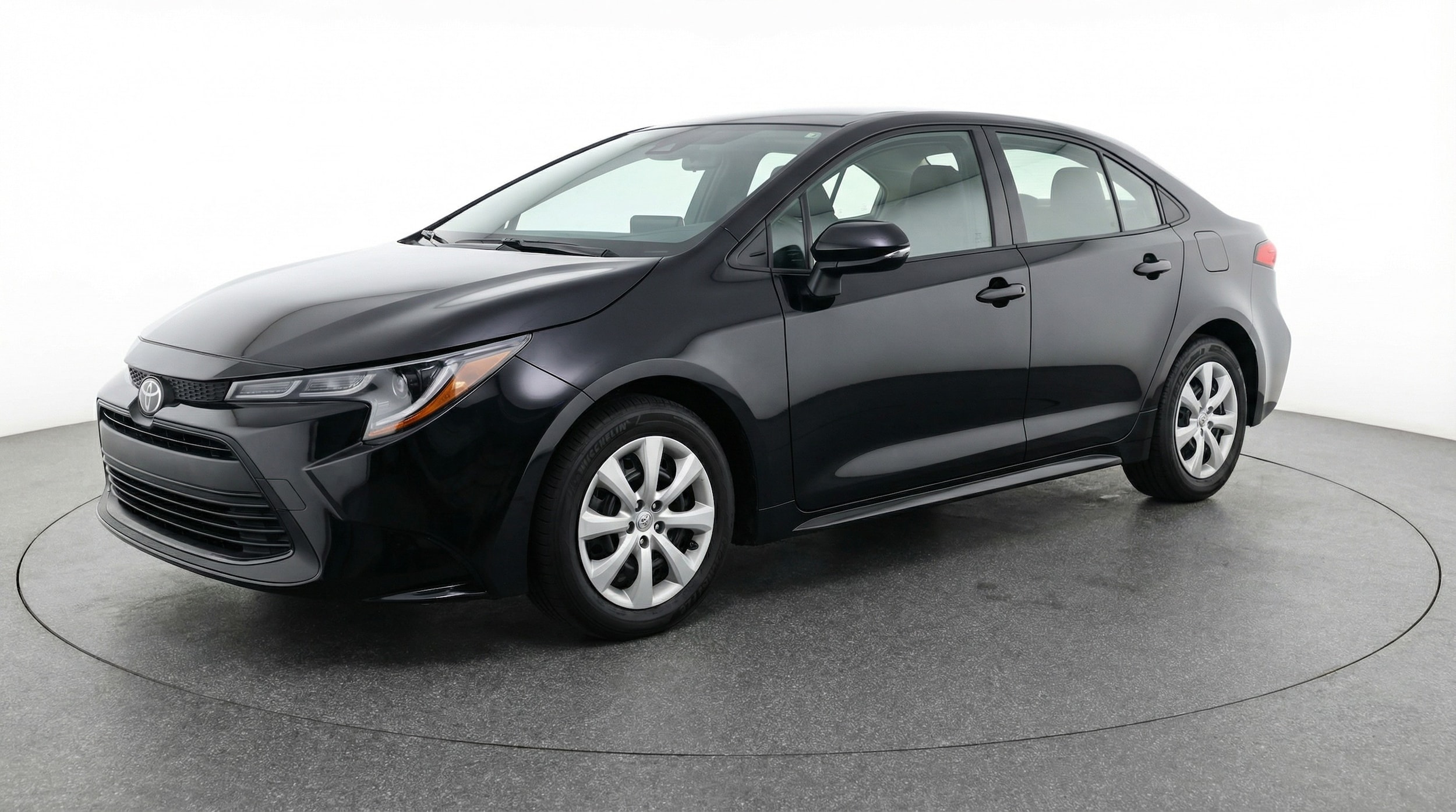 Thumbnail: 2025 Toyota Corolla - 3