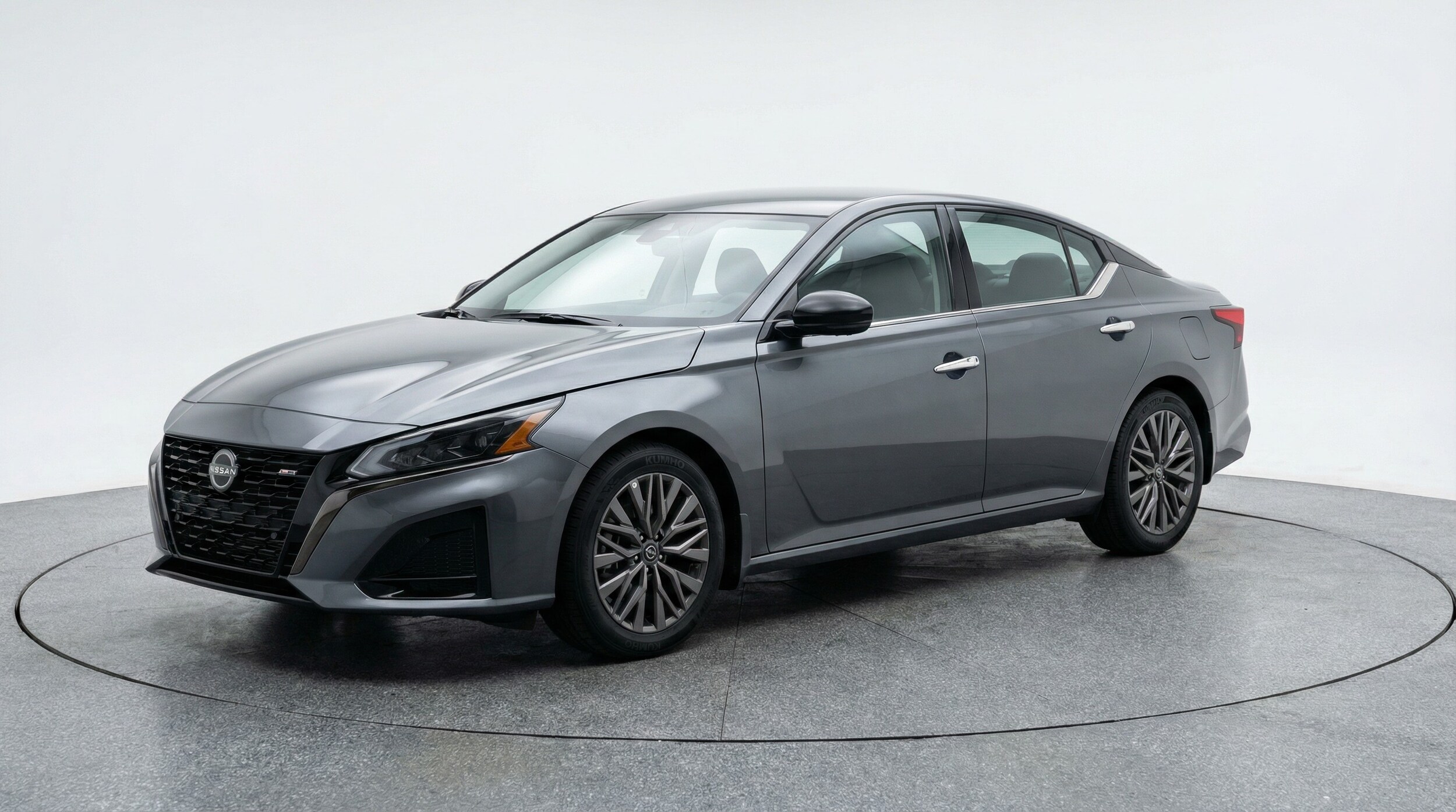 Thumbnail: 2025 Nissan Altima - 3