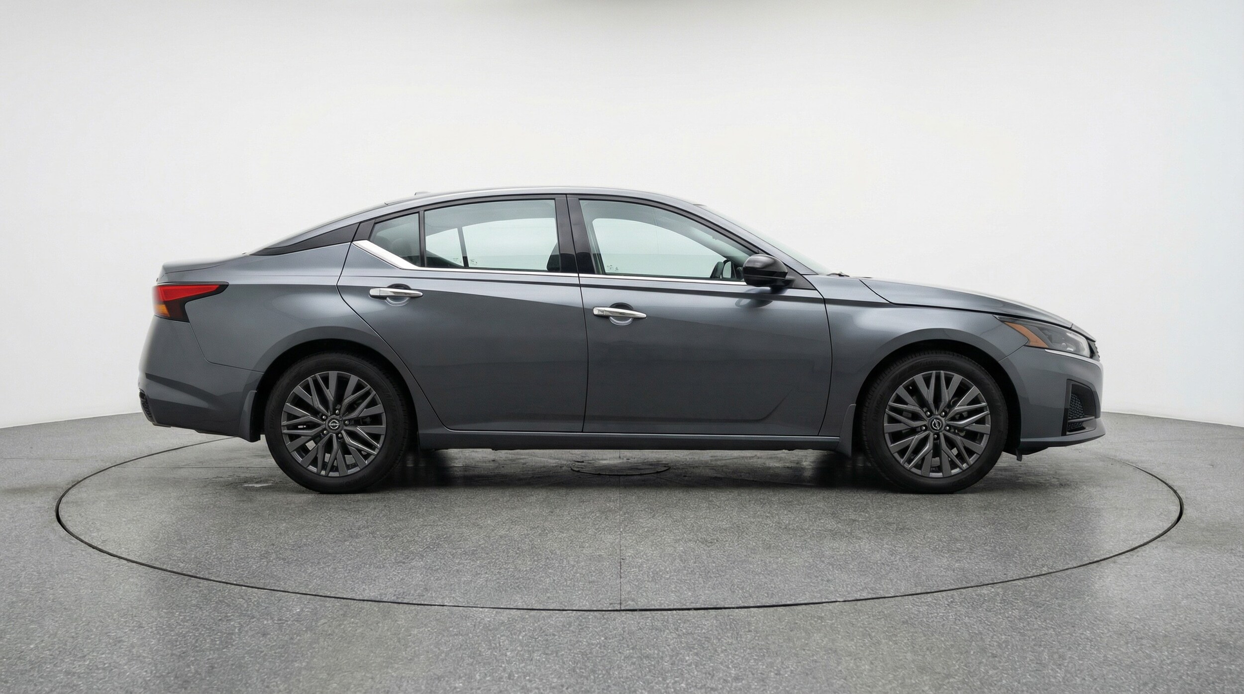 Thumbnail: 2025 Nissan Altima - 8