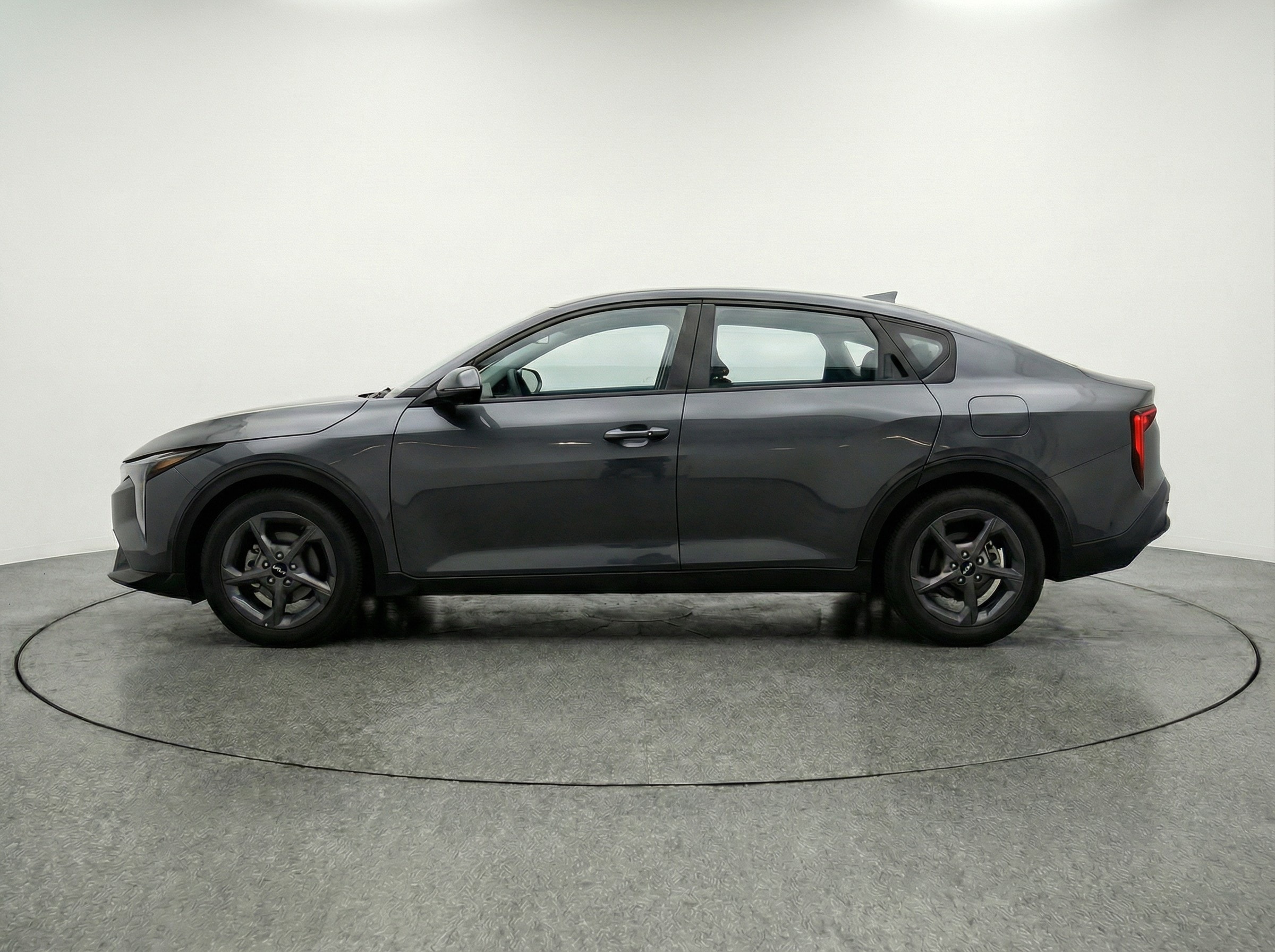 Thumbnail: 2025 Kia K4 - 4