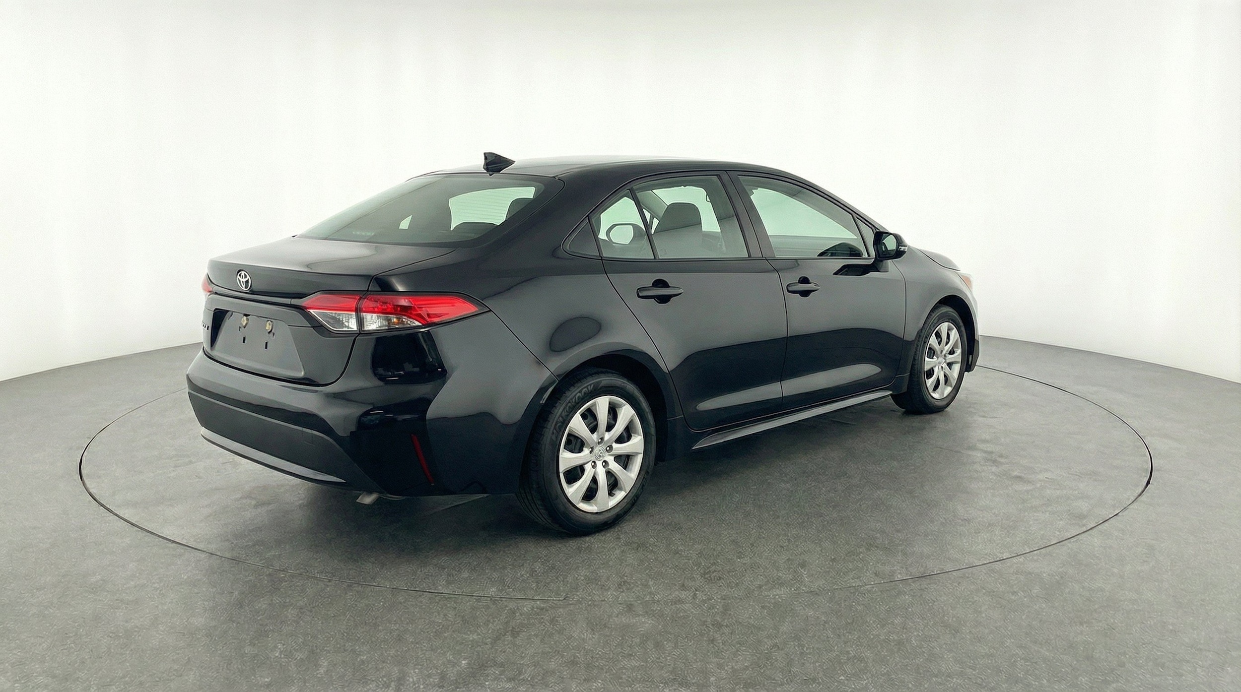Thumbnail: 2025 Toyota Corolla - 9