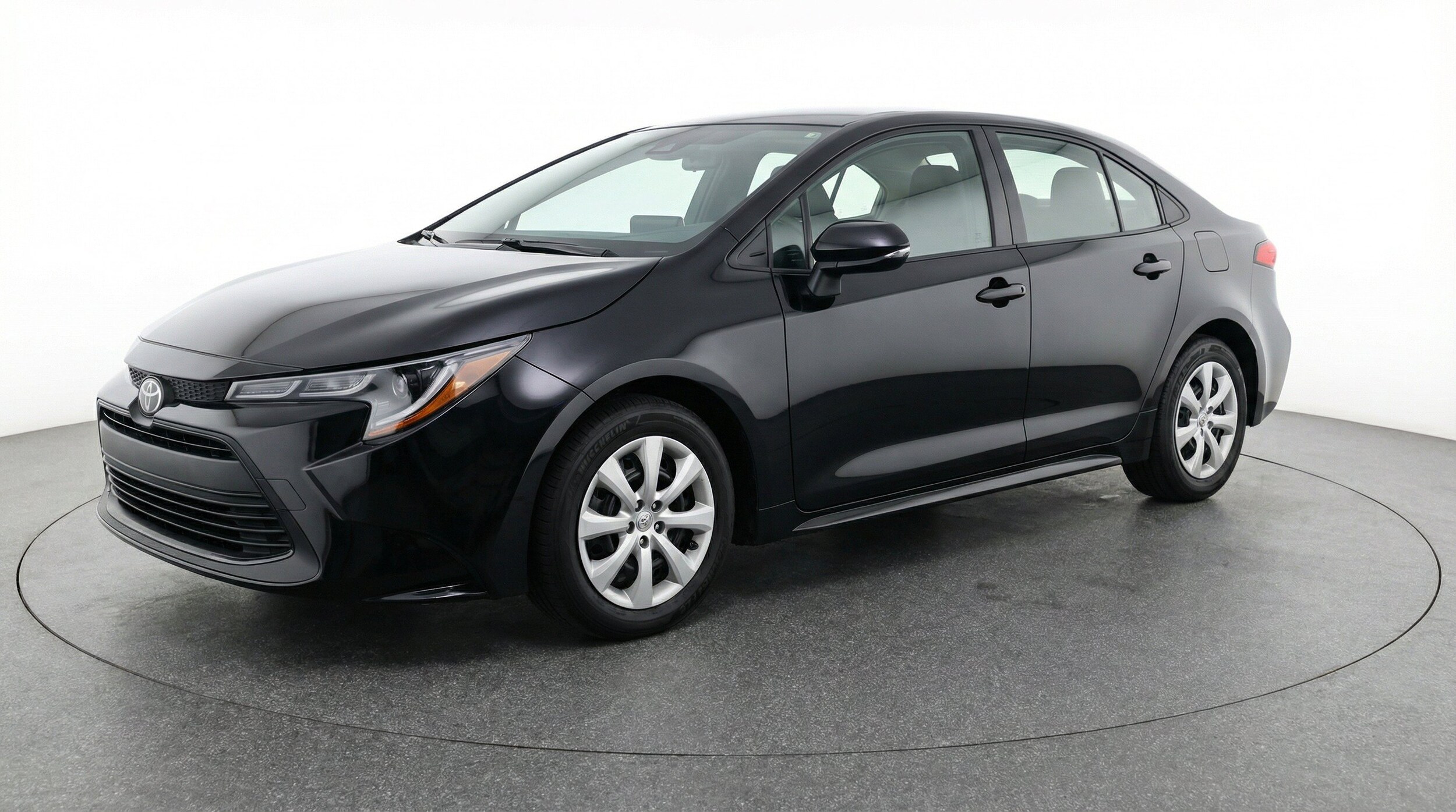 Thumbnail: 2025 Toyota Corolla - 3