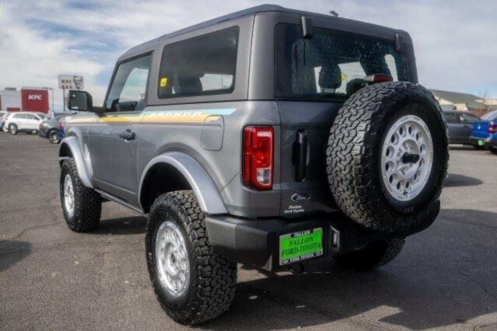 New 2025 Ford Bronco Base SUV