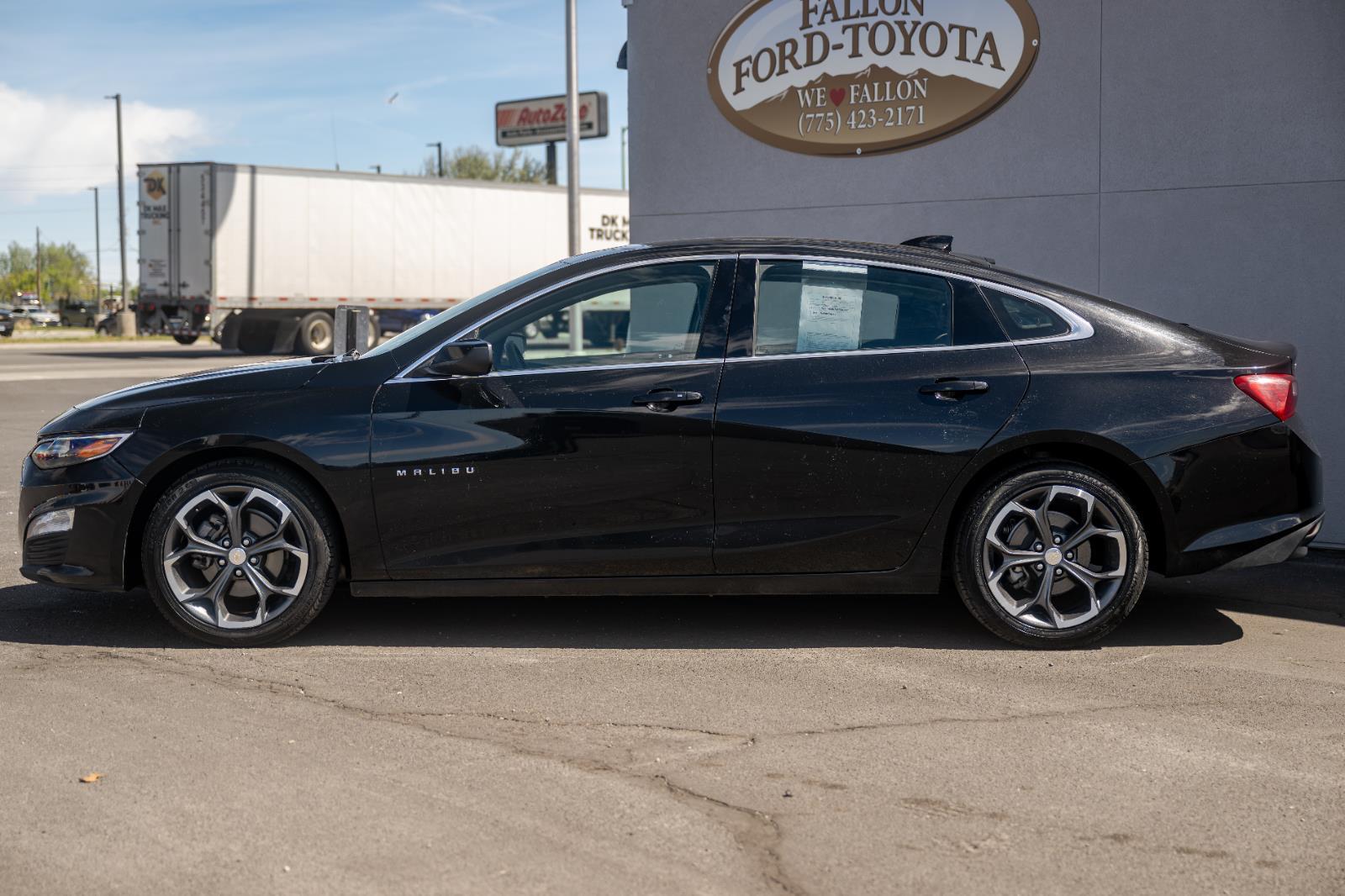 Used 2023 Chevrolet Malibu 1LT with VIN 1G1ZD5ST1PF227410 for sale in Fallon, NV