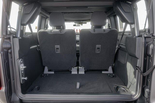 2025 Ford Bronco 2-Door Base - Photo 10