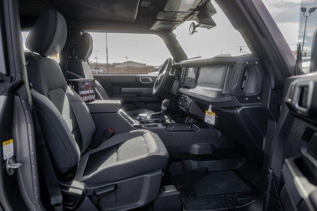 2025 Ford Bronco 2-Door Base - Photo 11