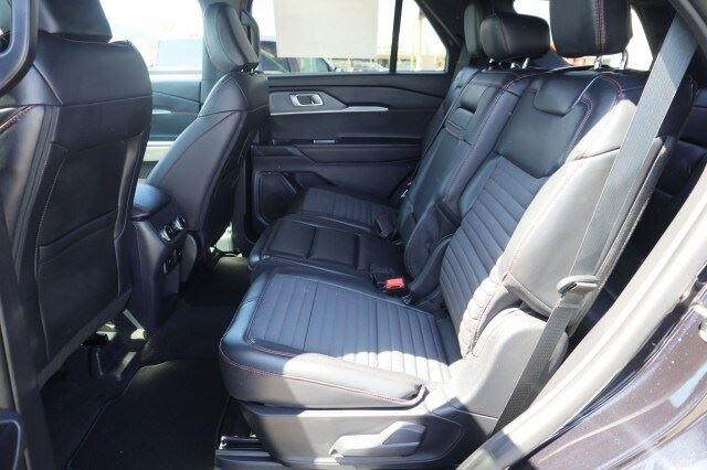 2025 Ford Explorer ST-Line - Photo 9