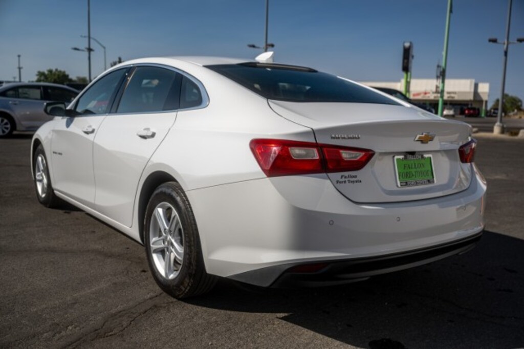 Used 2024 Chevrolet Malibu LT w/1LT Sedan