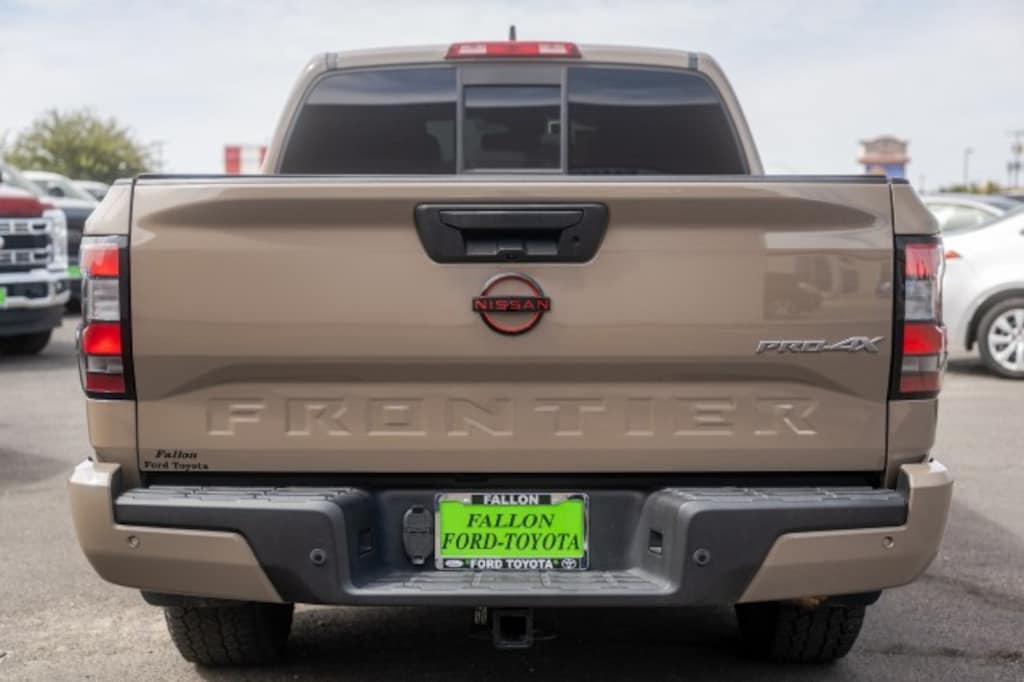 Used 2022 Nissan Frontier PRO-4X Crew Cab Short Bed Truck
