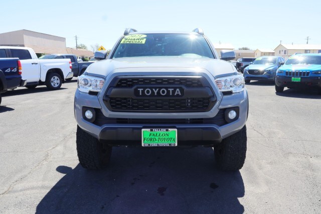 Used 2021 Toyota Tacoma SR5 with VIN 3TYCZ5AN7MT032249 for sale in Fallon, NV