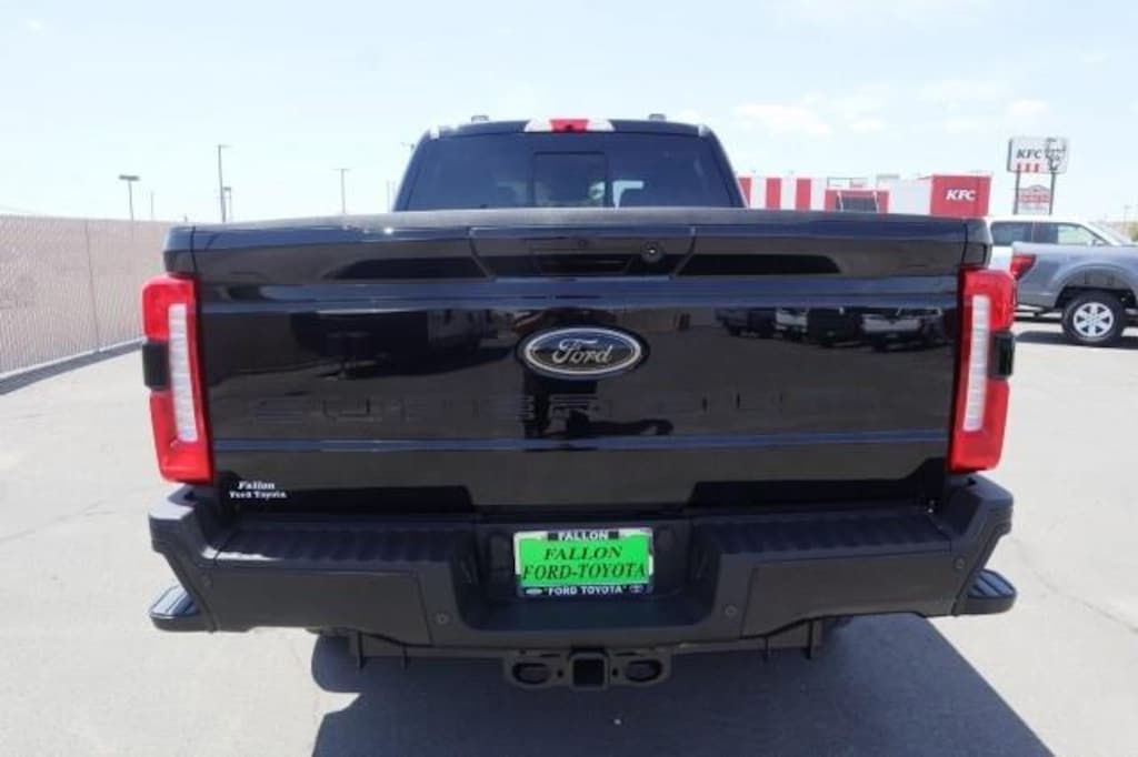 New 2025 Ford Super Duty F-250 Lariat Truck