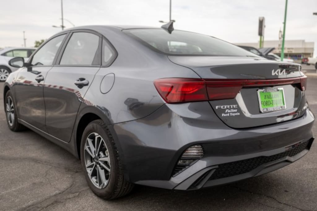 Used 2024 Kia Forte LXS Sedan