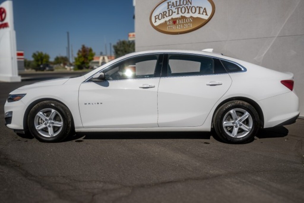 Used 2024 Chevrolet Malibu LT w/1LT Sedan