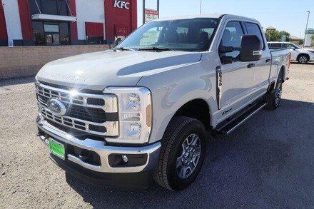 2025 Ford Super Duty F-350 XLT Truck