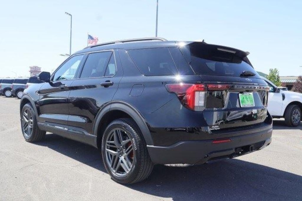 New 2025 Ford Explorer ST-Line SUV