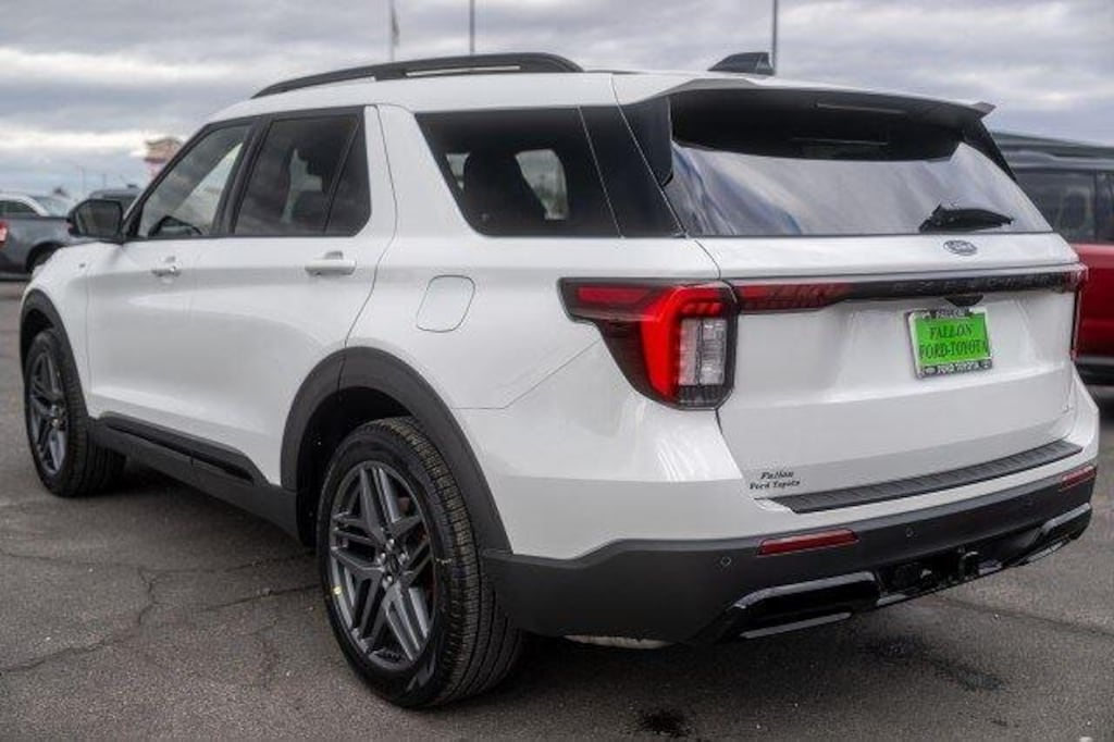 New 2026 Ford Explorer ST-Line SUV
