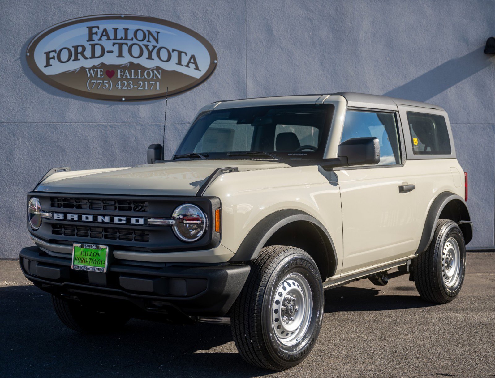 2025 Ford Bronco 2-Door Base's photo