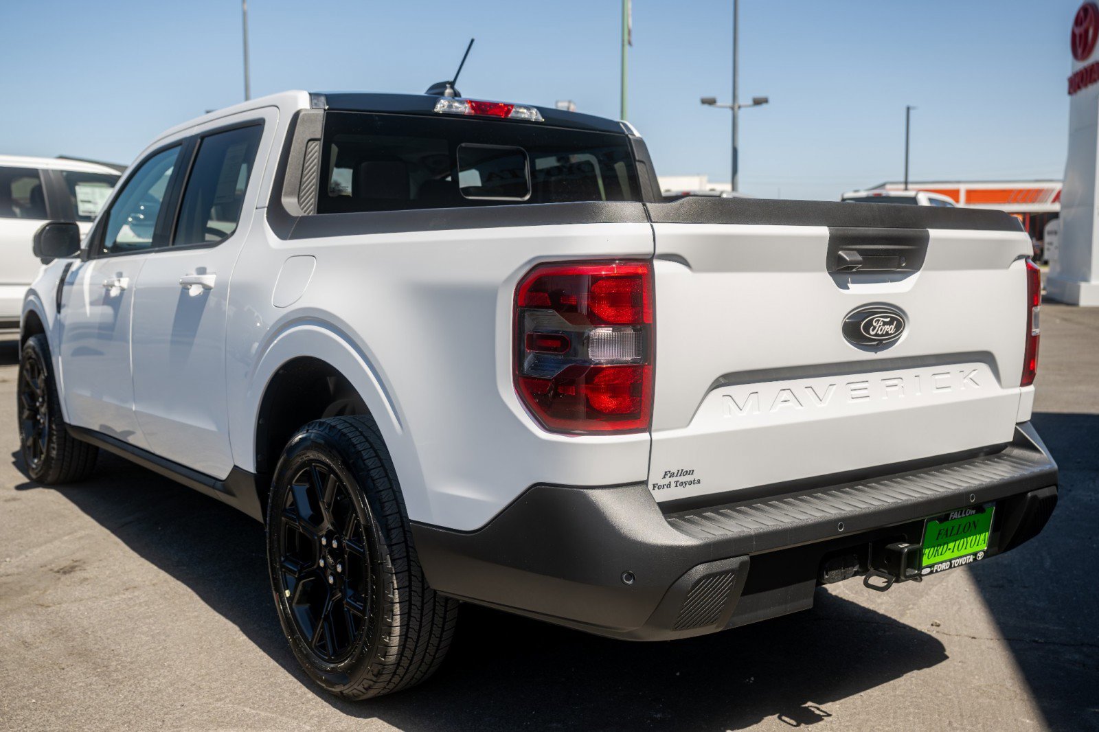 2025 Ford Maverick Lariat photo 3