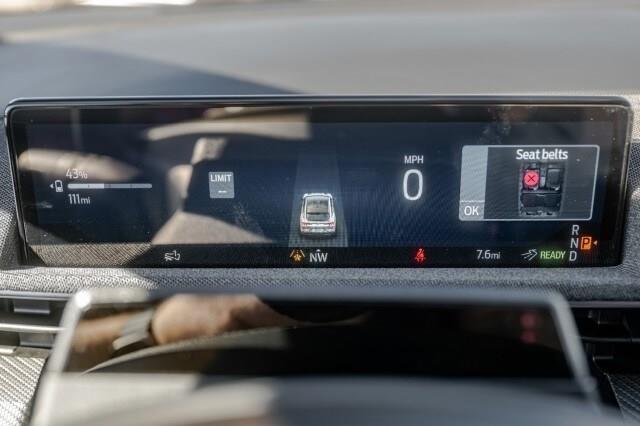 2025 Ford Mustang Mach-E Premium - Photo 16
