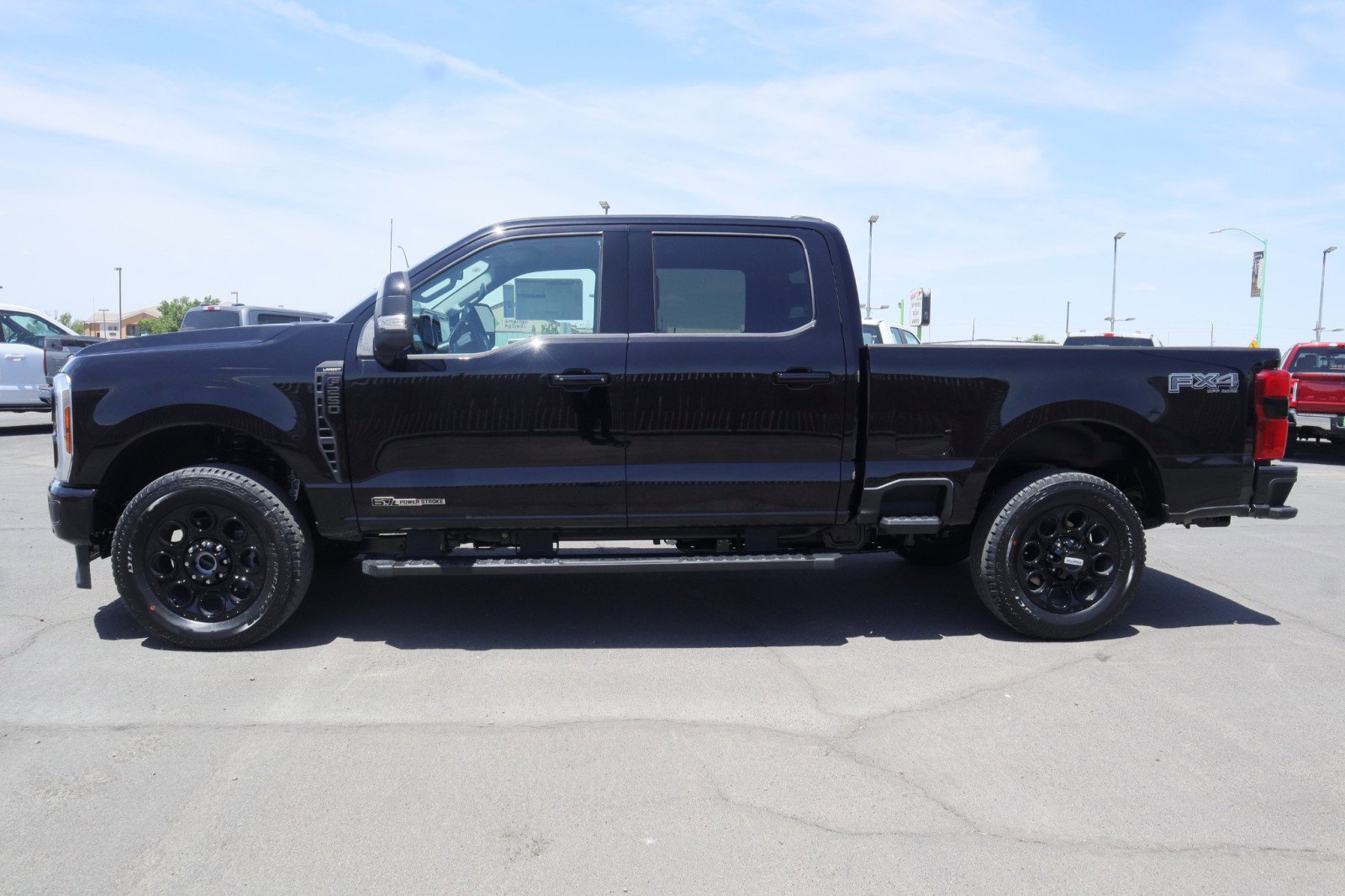 2025 Ford F-250 Lariat photo 4