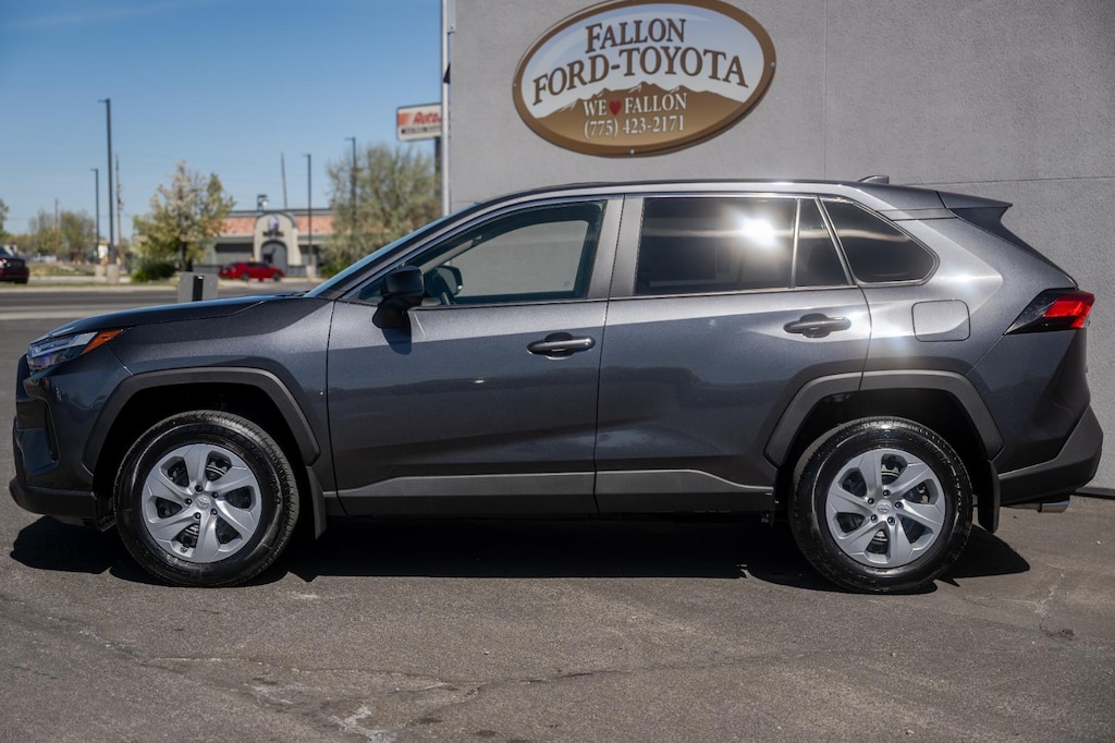 New 2025 Toyota RAV4 LE SUV