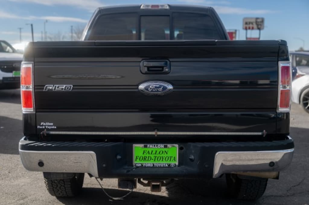 Used 2012 Ford F-150 Lariat Pickup Truck