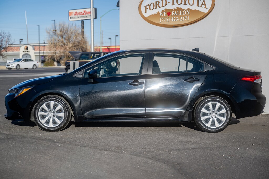 Used 2023 Toyota Corolla LE LE CVT