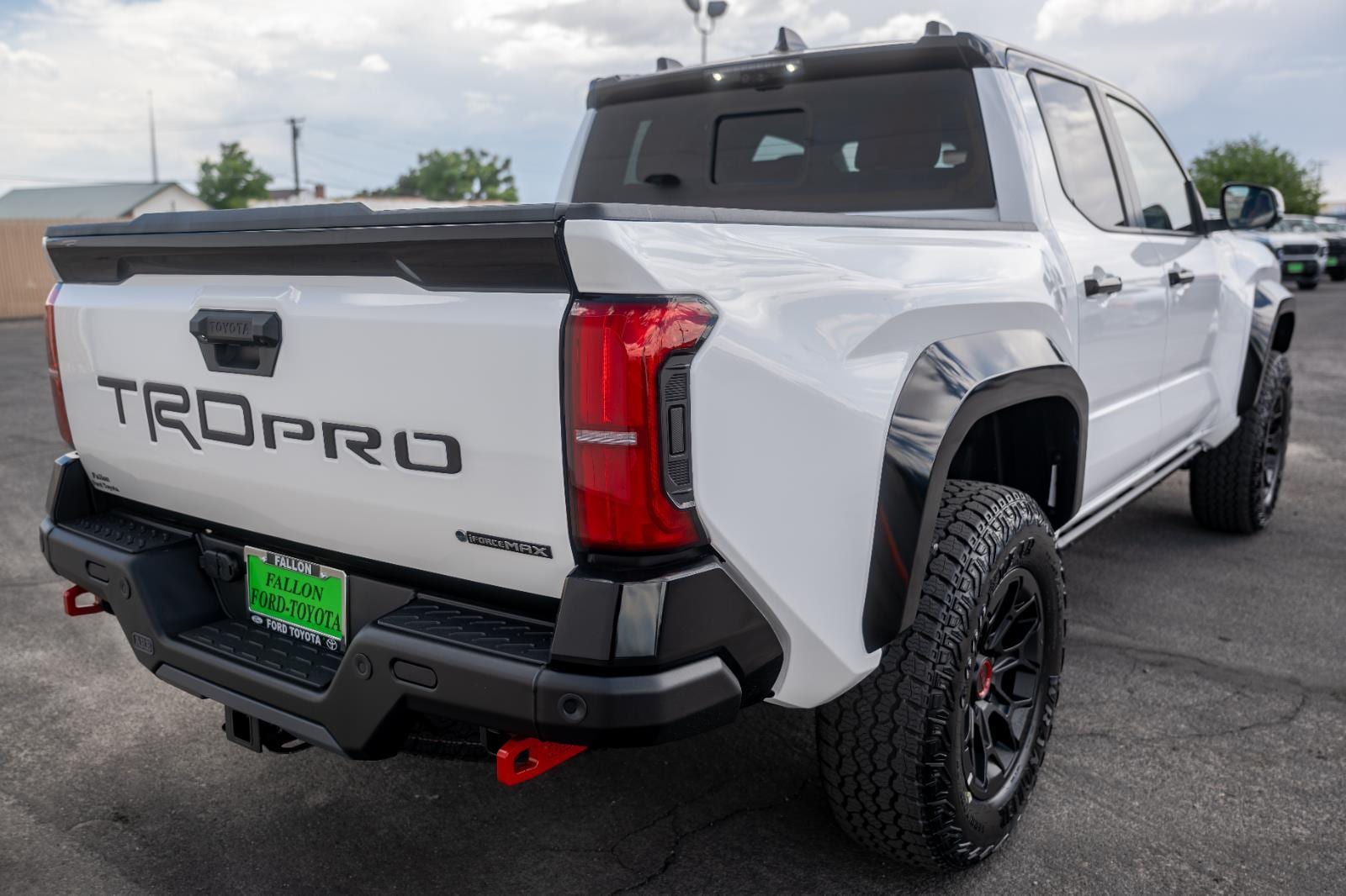 2026 Toyota Tacoma TRD Pro - Photo 6