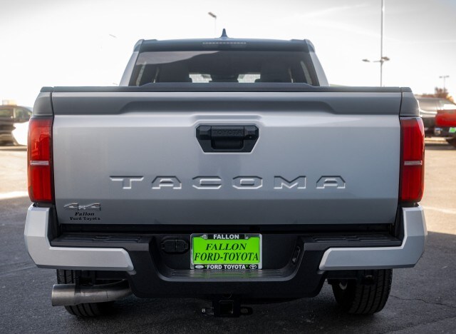 2025 Toyota Tacoma SR5 photo 4