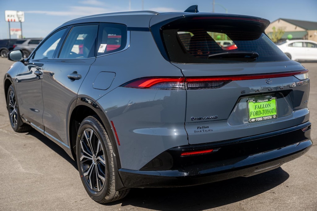 New 2026 Toyota Crown Signia XLE SUV