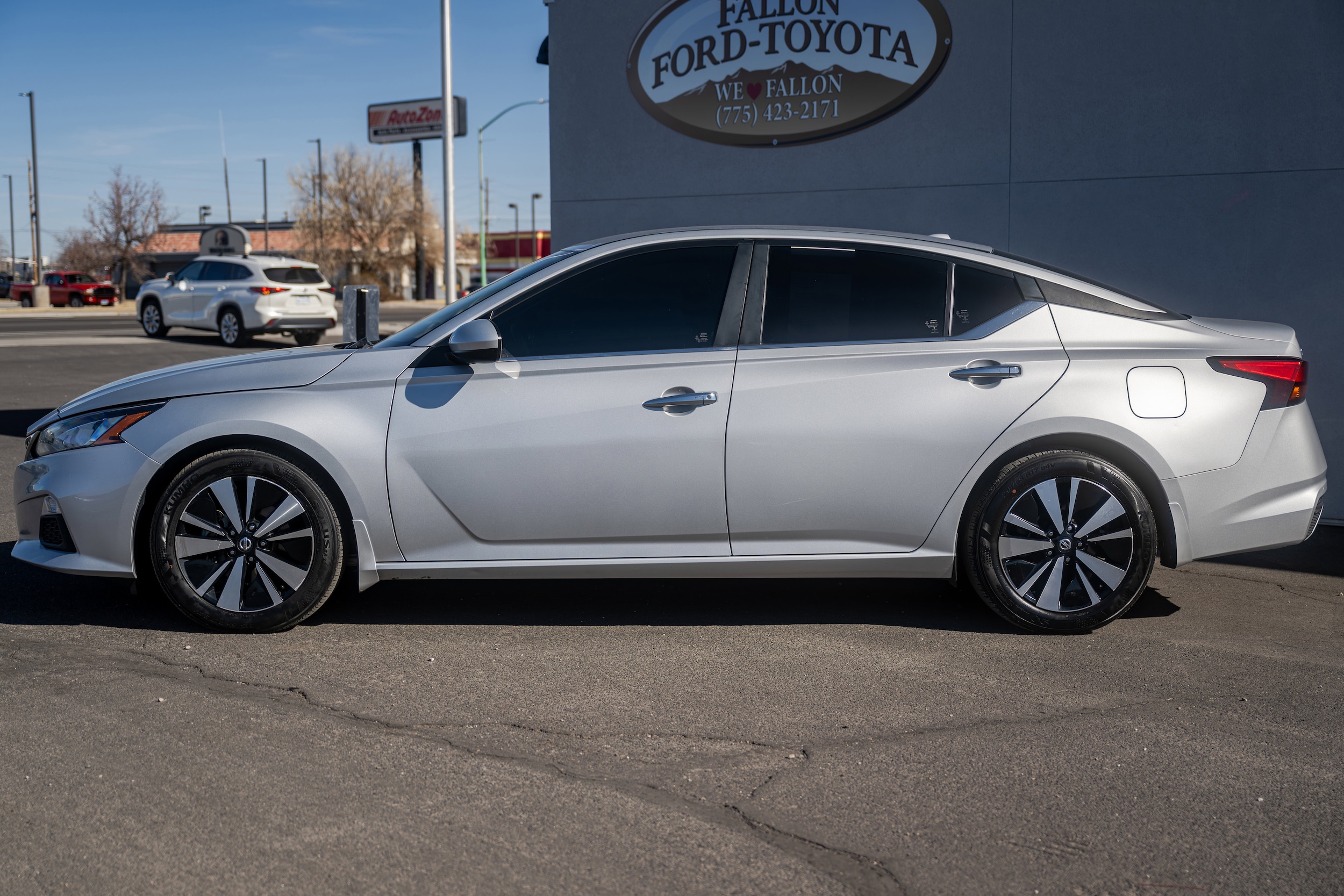 Used 2022 Nissan Altima SV with VIN 1N4BL4DV3NN324024 for sale in Fallon, NV