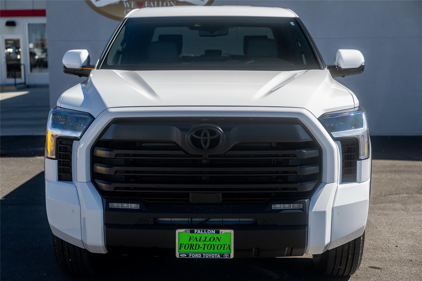 2026 Toyota Tundra SR5 - Photo 9