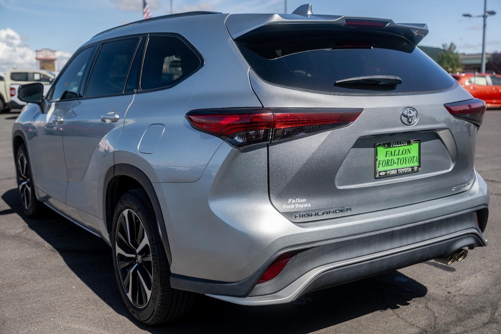 Used 2021 Toyota Highlander XSE SUV