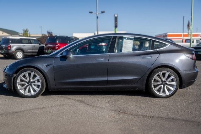 Used 2018 Tesla Model 3 Long Range Dual Motor with VIN 5YJ3E1EB0JF116185 for sale in Fallon, NV