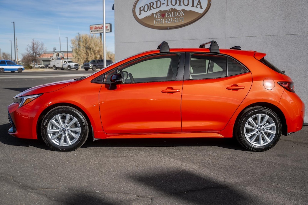 New 2026 Toyota Corolla Hatchback SE Hatchback